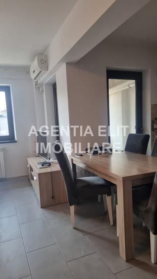 Apartament 3 camere, bloc nou, zona Scolii nr 7