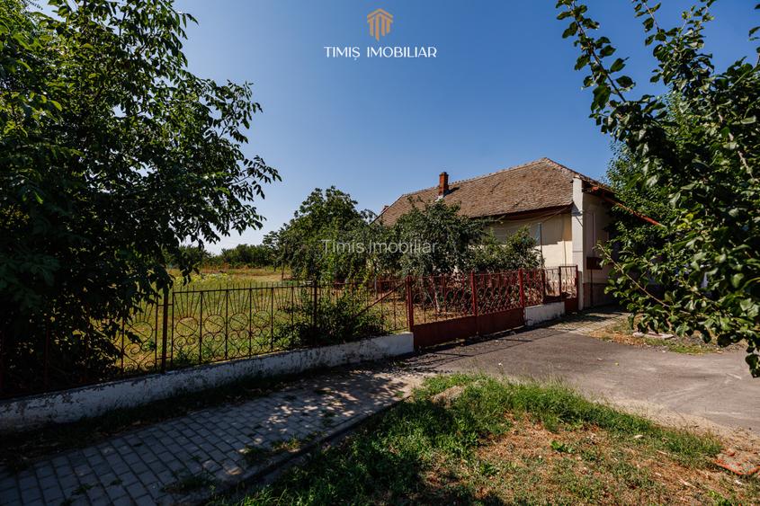 Teren 1.340 mp pentru casă – central, Remetea Mare