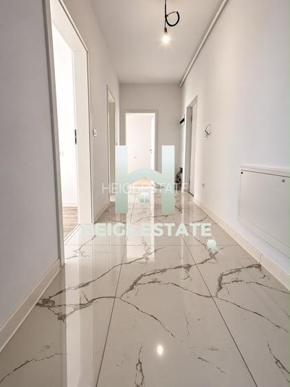 Apartament de vânzare cu 3 camere si loc de parcare, Giroc