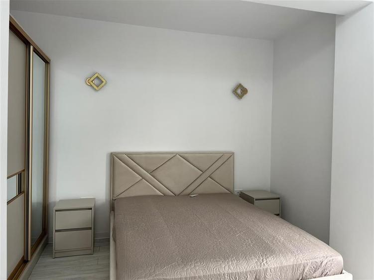 Apartament cu doua camere centru vechi bloc nou