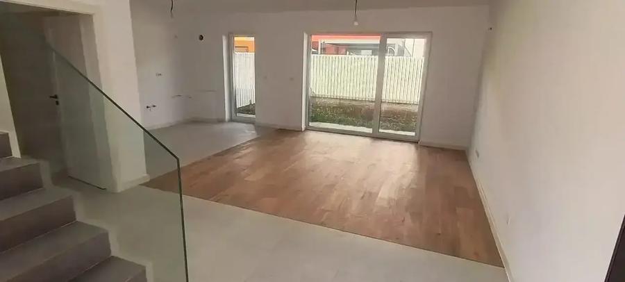 Casă cu grădină proprie | Construcție finalizată LUX Fatada Ventilata