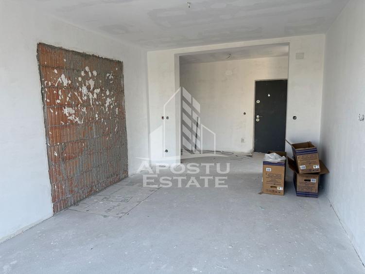 Apartament in Ghiroda tip PENTHOUSE la doar 5 minute de Timisoara
