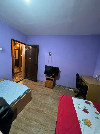 Propietar vând apartament 2 camere Mărăcineni, Argeș