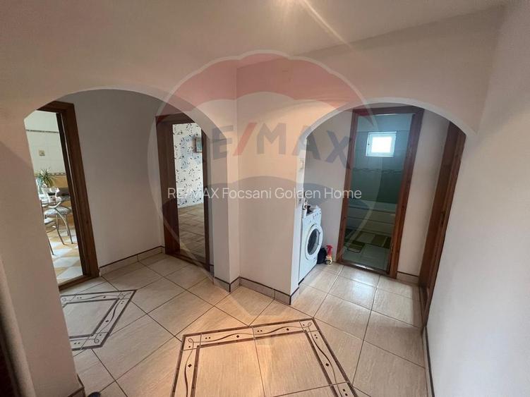 Apartament 4 camere b dul Garii - 13