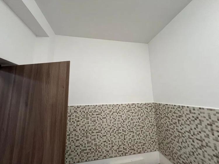 Spatiu comercial de vanzare - KM 4-5