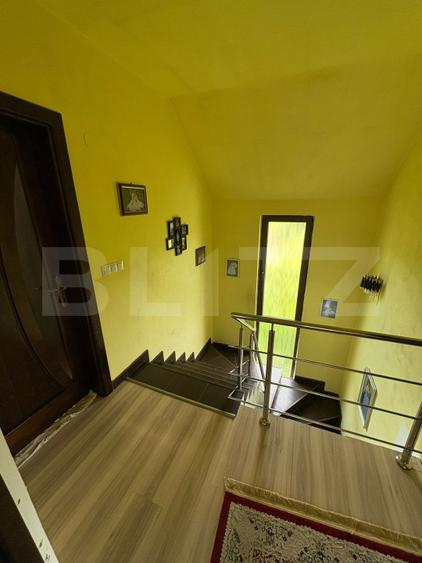 Casă de vânzare 140 mp, 5 ari teren, garaj interior – zona Pensiunea Morariu
