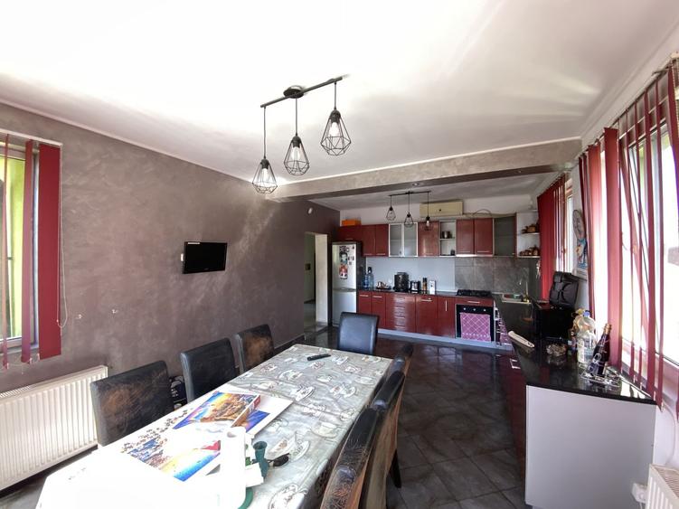 COMISION 0%, CASA INDIVIDUALA, 5 CAMERE, 175 MP, PISCINA, SACALAZ