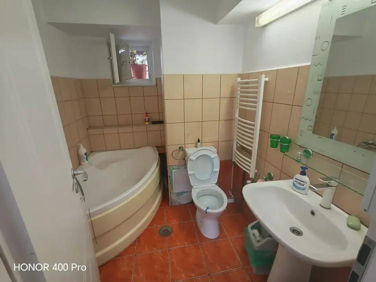 Apartament 5 camere Piata Unirii-Palatu de Justitie