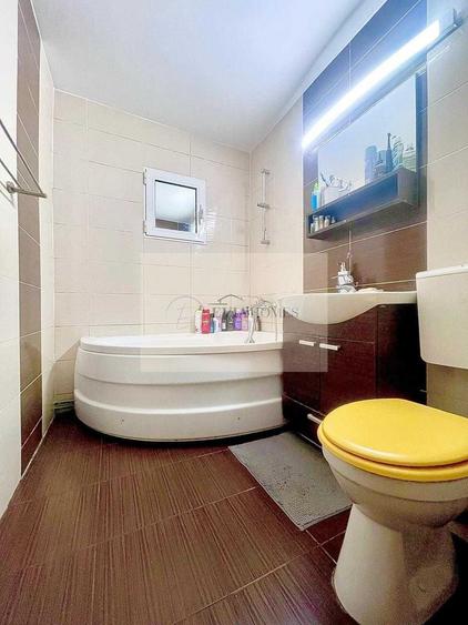 3 camere decomandate/ etaj 1 / Zona Parc Observator