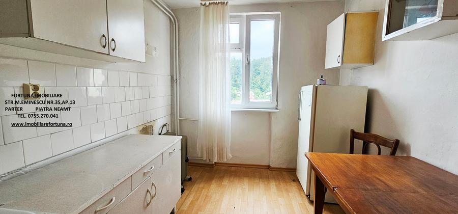 Apartament 3 camere, zona centrala, view atractiv