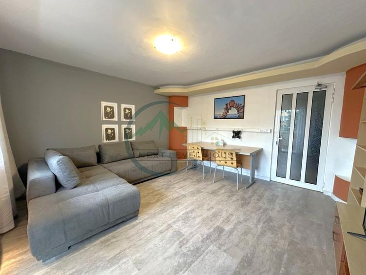 Apartament 3 camere, structura mare, etaj 1, Astra