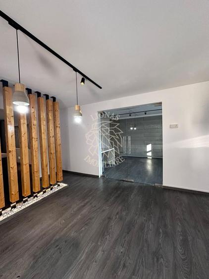 Spatiu birou 60 mp+terasa-renovat-parcare-Nasaud, Zona Centrala