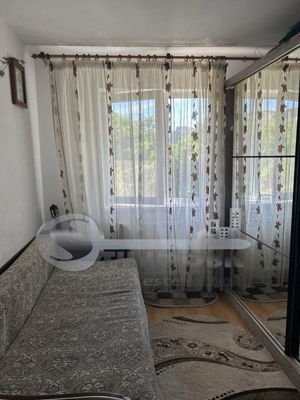 Apartament 3 camere de vânzare Păcurari – Munca Invalizilor, mobilat &