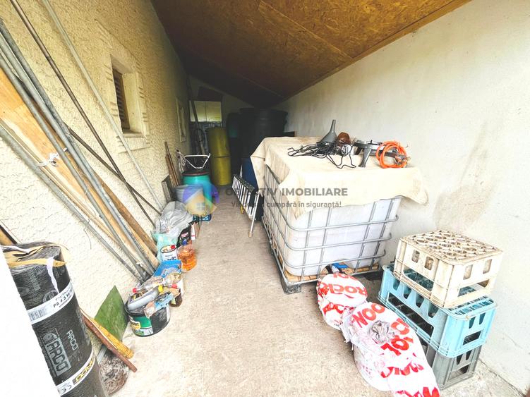 CASĂ cu teren 5803 mp GIROV, judetul Neamț