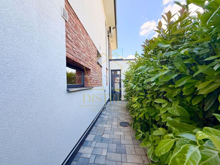 Duplex deosebit cu 5 camere | Garaj + beci | Dumbravita