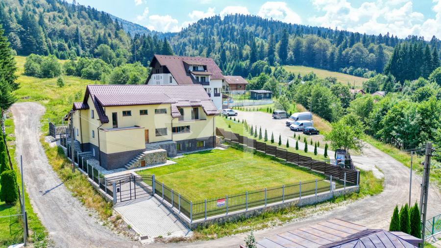 Vilă D+P+M cu teren de 1.000 mp în Predeal – 505 mp