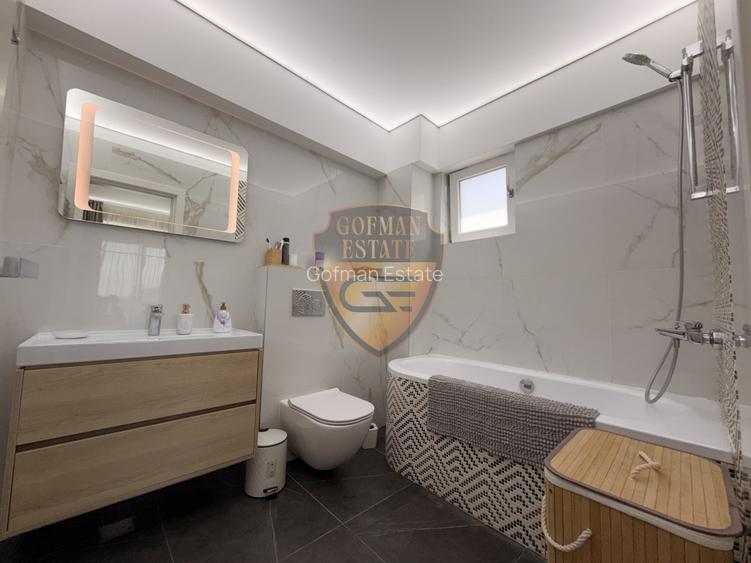 Penthouse Duplex, 2 Terase 57 + 18mp Parcare, Mamaia Nord, Hanul cu Peste 230mp - 45
