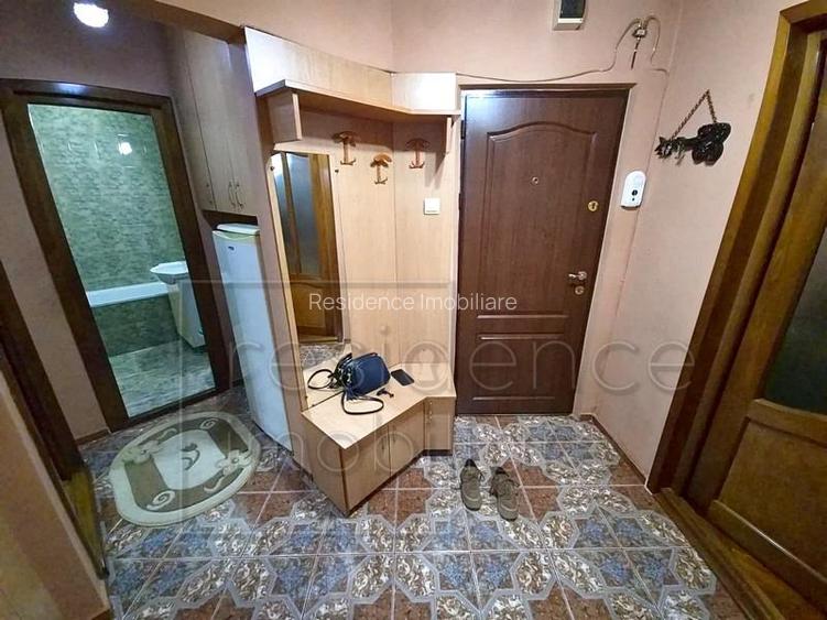 Apartament 2 camere separate,  Gherla, zona Parcul Mic - 12