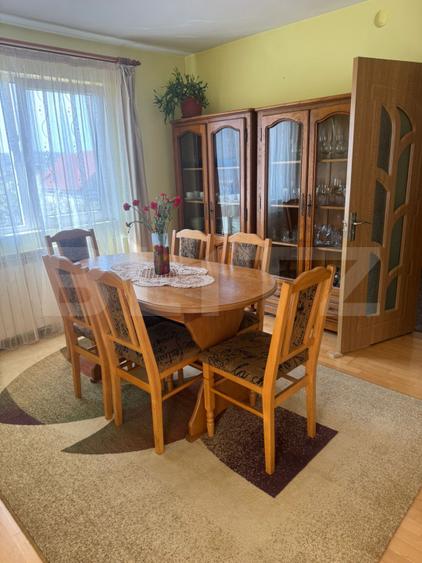 Casă spațioasă 7 camere, 247 mp, curte generoasa, amenajată-zona Dealul Florilor