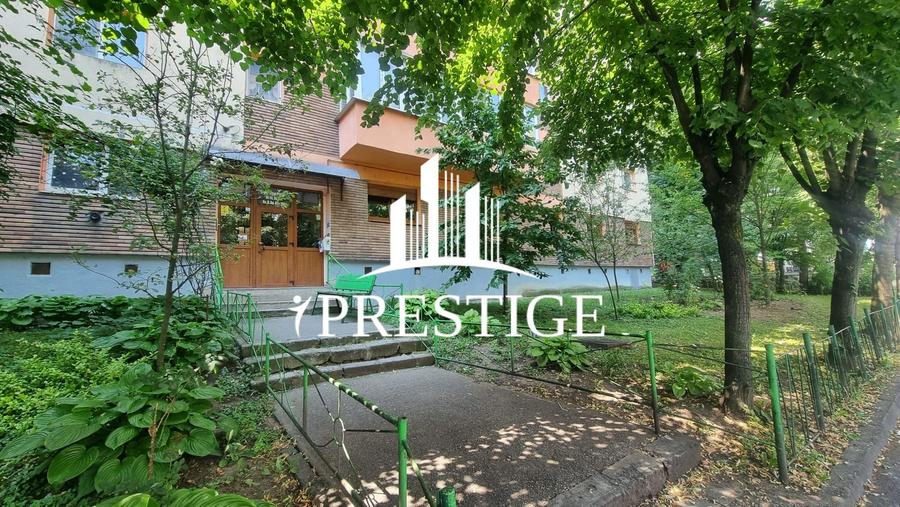 APARTAMENT 4 CAMERE, 2 BĂI, BALCON, PIVNIȚĂ, B-DUL MIHAI VITEAZU