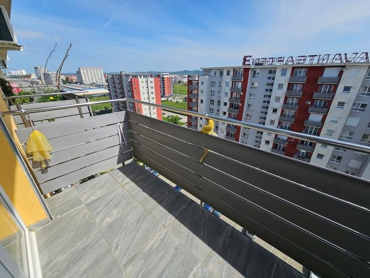 Penthouse cu vedere spre munti, terasa, boxa, Avantgarden 0% Comision