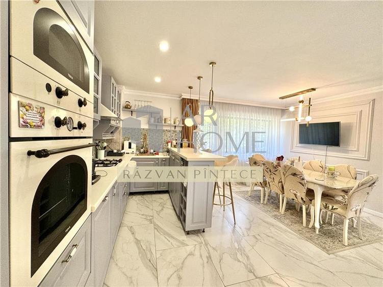 Vila P+1E+M, 5 camere, teren 670 mp, zona Nord Ploiesti