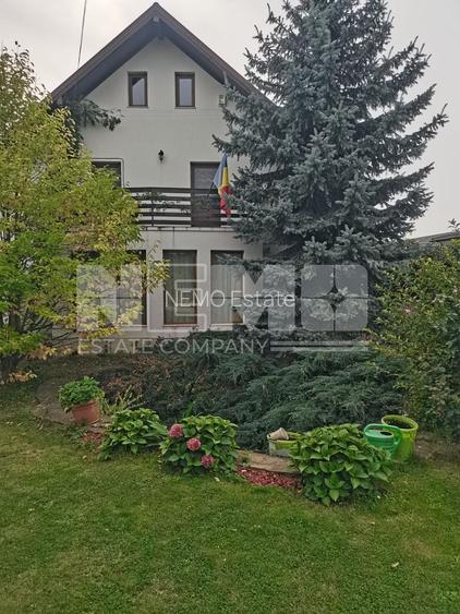 Casă/Vila + Teren 13 Ari de Vânzare |Lisaura/Suceava I 280.000 Euro - 25