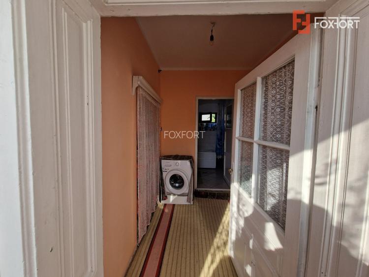 Casa individuala de vanzare cu 4 camere si teren de 800 mp - Recas - 13