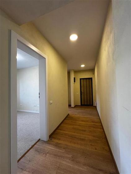 Apartament 3 camere,70 mp + terasa ,situat pe strada Borhanciului!