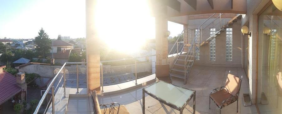 Vila 7 camere zona Capitol. Ideal locuit/Birouri