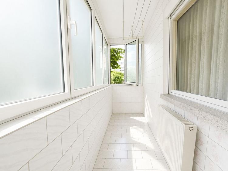 Apartament 4 camere, 95 mp utili, Strada Soveja – spațios, luminos, mobilat