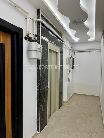 OCAZIE UNICĂ ÎN MAMAIA NORD – APARTAMENT LA PRIMA LINIE LA MARE – 95.900 € - 19