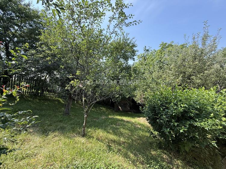 Casă parter+mansarda 80 mp+ teren intravilan 476 mp Sotrile Prahova ! - 35