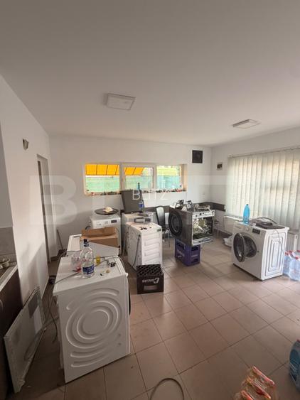Spatiu Comercial cu etaj | 120 mp | zona Burdujeni - SV - 3