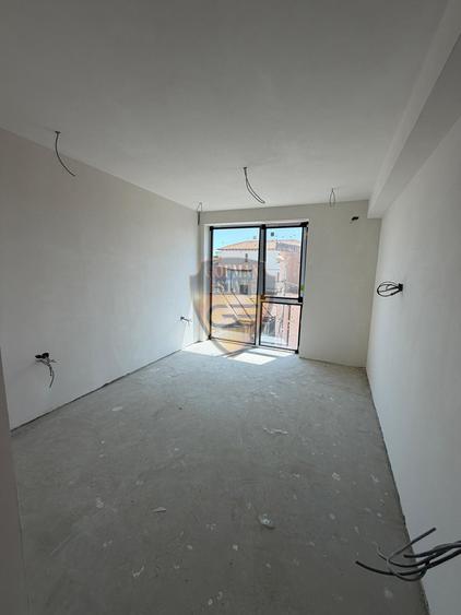 3 Camere Faleza Nord 87mp Bloc tip Boutique 2026, et 1/3 lift, centrala gaz, A/C