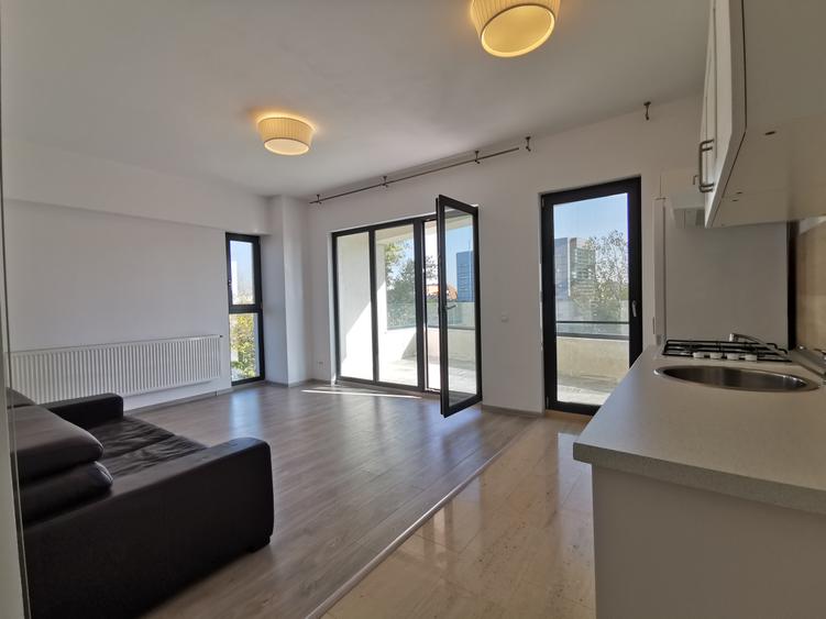 Apartament 3 camere de închiriat-Bd. Unirii Union parcare subterana