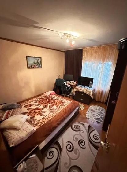 4 camere Bucovina etaj 2 decomandat