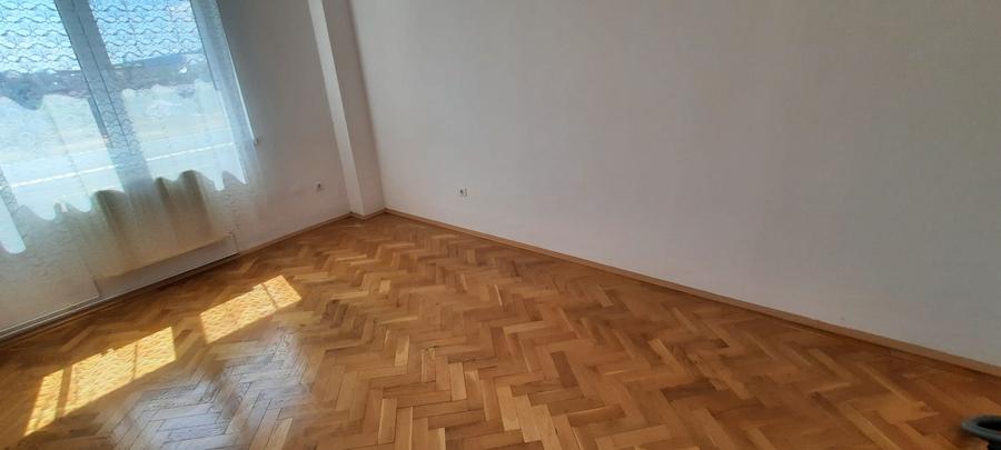 De vanzare apartament 4 camere, Targu-Mures, Ultracentral