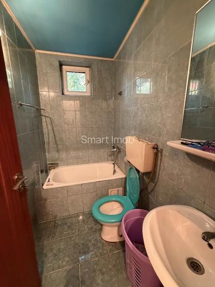 De vânzare casa Zona Pisc - 4
