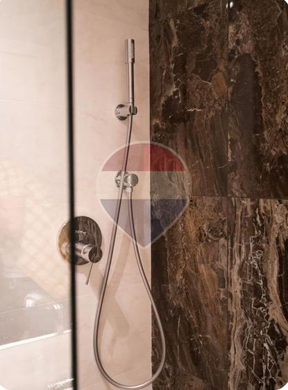 Garsoniera de vanzare in zona hotelului Marriott