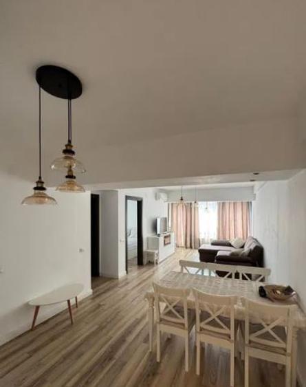 Apartament2 Camere,Piata Alba Iulia,bl.2000,et.1/6, centrala,mobilat,complet