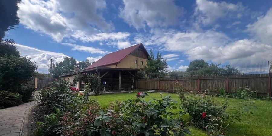 Vila cu 5 Camere și Teren 2183+Clădire pentru Afacere sau Evenimente