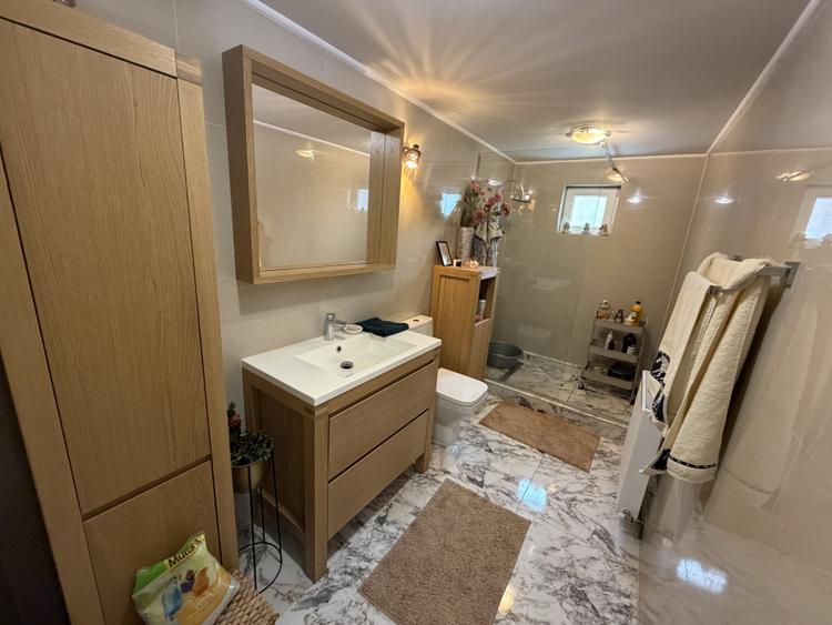 Duplex 3 camere | 136 MP | 323 MP teren | Zona SCHIT
