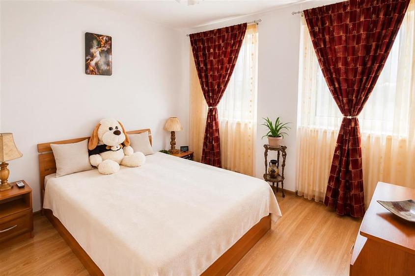 Apartament 2 camere cu 2 balcoane si loc de parcare zona Doamna Stanca
