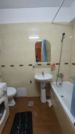 2 camere 48 mp, cu GARAJ, langa Sala Polivalenta, ideal investitie!!