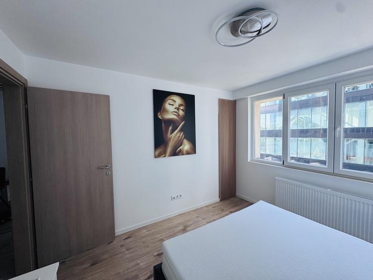 Apartament 2 camere complet renovat | Barbu Văcărescu – Ștefan cel Mare | 50 mp