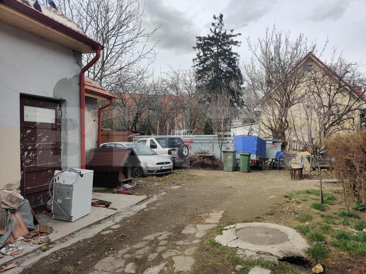 Investitie-Casa renovabila, 2 camere, 39 mp, teren 82 mp, zona centrala - 2