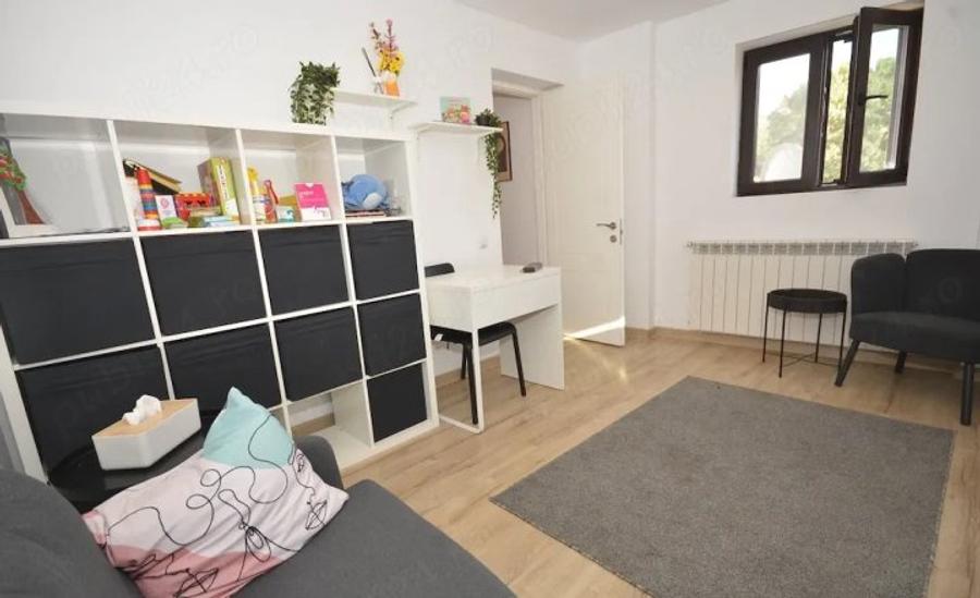 Închiriere Apartament 4 camere într-o vila interbelică, Dorobanti