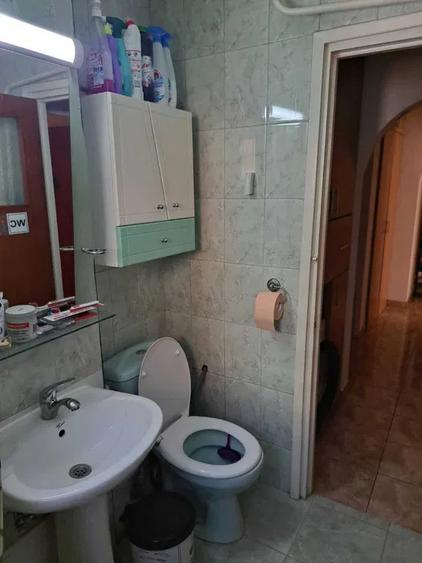 Apartament 3 camere decomandat, 60 mp, zona Nicolae Grigorescu