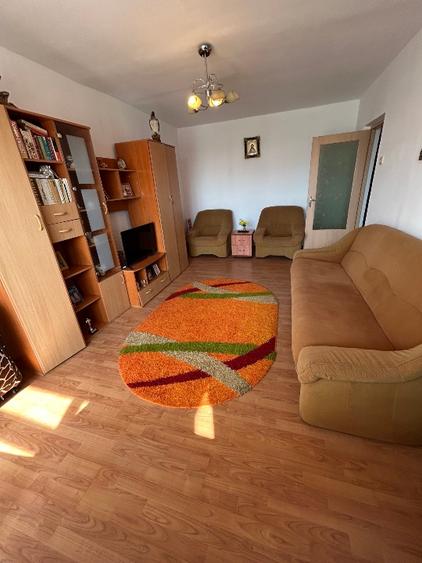 Apartament decomandat, 3 camere, Calea București- Mall